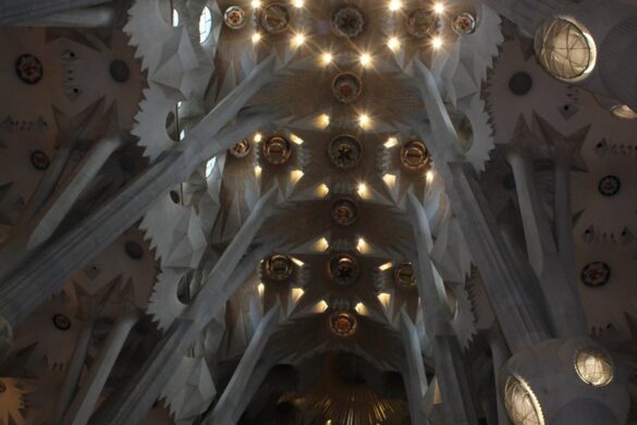 Central Nave, La Sagrada Familia