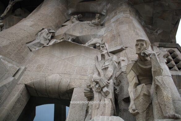 The Passion Façade, La Sagrada Familia