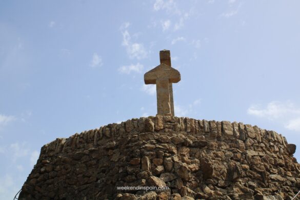 Turo de les tres Creus/Hill of the three Crosses